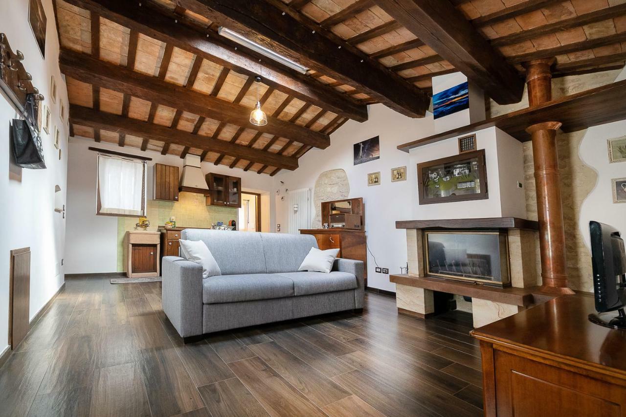 Apartamento Casamenetto Vacanze Sassoferrato Exterior foto